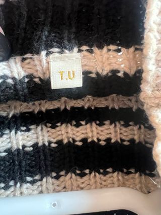 Jersey de rayas cuello alto