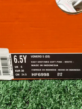 Nike Vomero 5 Talla 39 Gris Rosa