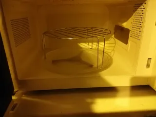 Microondas Orbegozo Blanco