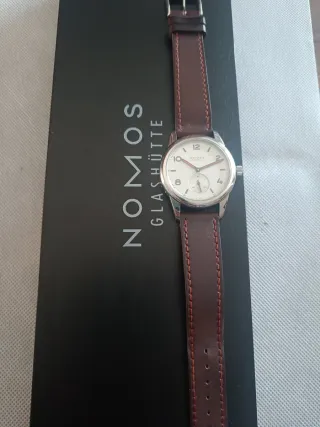 NOMOS Glashütte Club 36