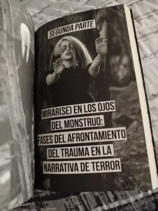Soy lo que me persigue: El terror como ficción ...