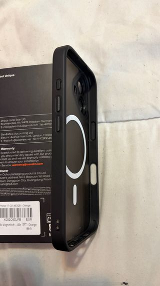 Fundas iPhone 17 TOCOL