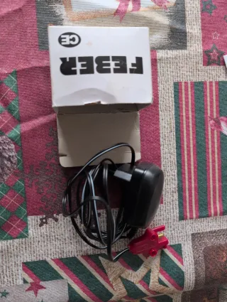 Moto infantil Feber Turbo Hybrid 6V