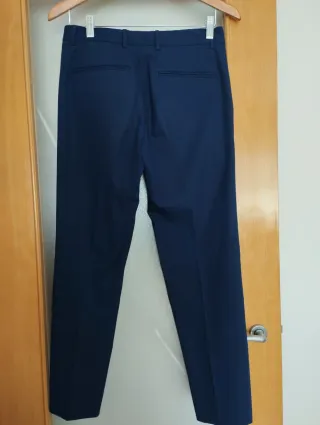 Traje azul para graduación o boda