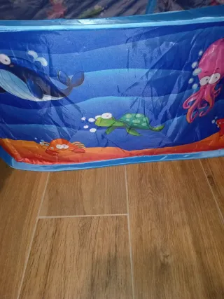 Piscina con palline per bambini