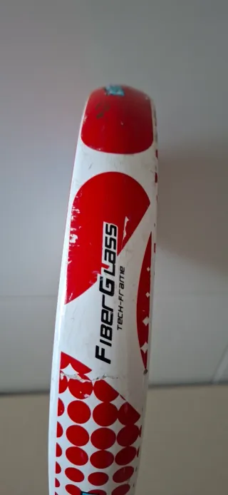 Pala Pádel Júnior 33mm.Marca Penguin