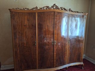 Armario antiguo madera maciza finales s. XIX