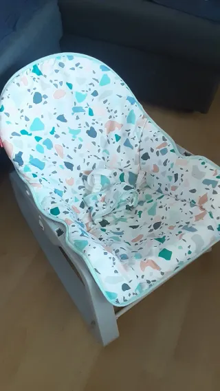 Lote bebé: hamaca, sacos, vigilabebés, peluches