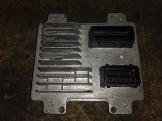 CENTRALITA MOTOR UCE OPEL CORSA D Essentia |