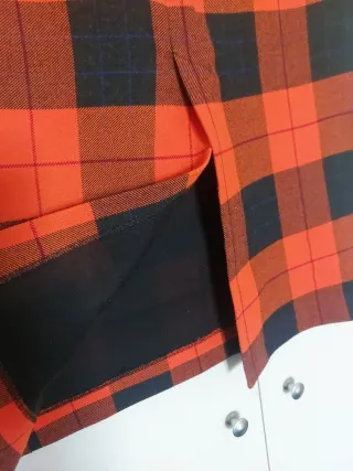 Falda Zara cuadros naranja y negro Talla M