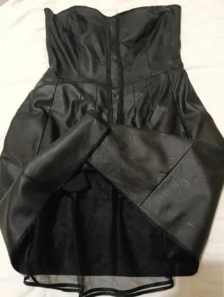 Abito cerimonia in pelle nero