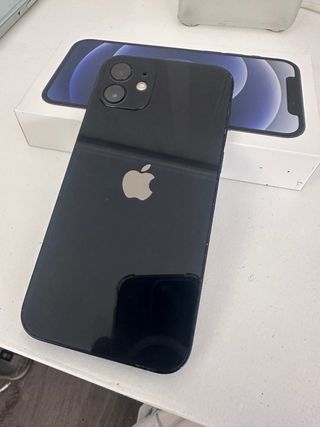 iPhone 12 Negro