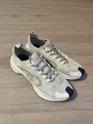 Zapatillas Gucci Run Blanco y Beige