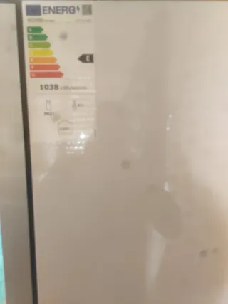 Nevera expositora vertical