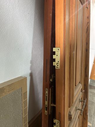 Puerta de madera exterior 2 hojas