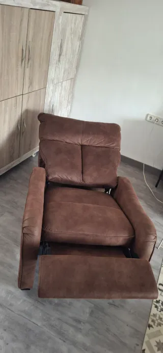 Poltrona relax manuale in pelle marrone anti-macchia