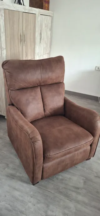 Poltrona relax manuale in pelle marrone anti-macchia