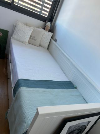 Diván HEMNES 80x200 con 3 cajones