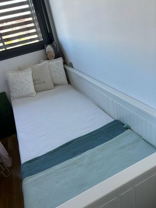 Diván HEMNES 80x200 con 3 cajones