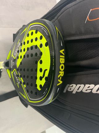 Pala Vibora Black Mamba + Paletero Bullpadel