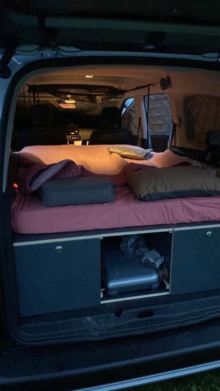 Mueble y oscurecedores RIFTER/BERLINGO XL CAMPER