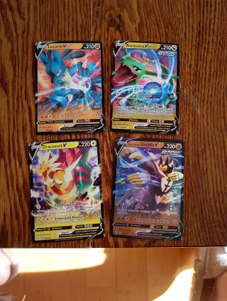 Cartas Pokémon V y VMAX