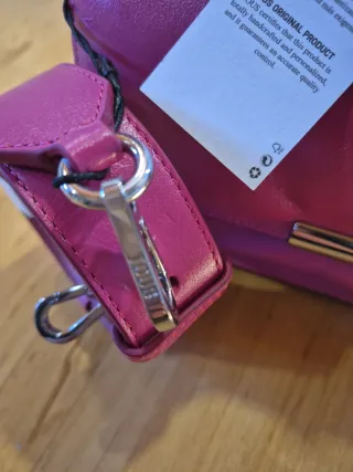 Bolso bandolera Tous piel fucsia