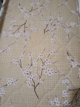 Cuna de bebé de madera