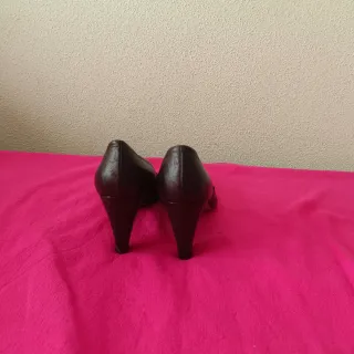 Zapatos de tacón Deichmann marrones talla 38
