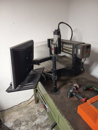 Fresadora CNC Robusta 50x40