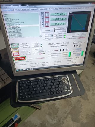 Fresadora CNC Robusta 50x40