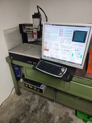 Fresadora CNC Robusta 50x40