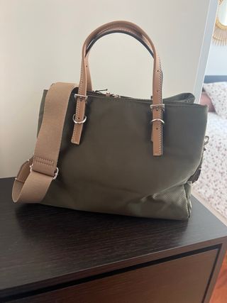 Bolso Parfois verde y beige