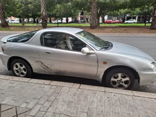 Mazda mx3 1999