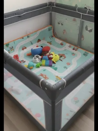 Parque infantil 120x120 con agarres