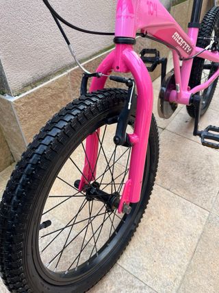 Bicicleta Monty 104 Infantil Rosa En buen estado