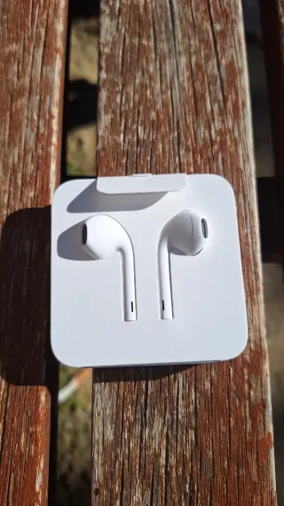 Auriculares Apple iPhone Blancos