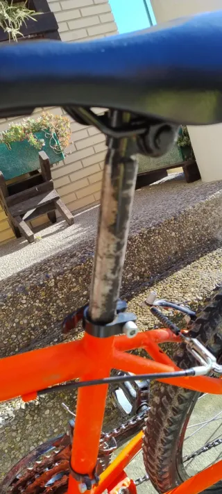 Bicicleta Montaña Naranja B'TWIN