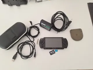 Consola PSP 2000 Negra + GPS Go!explore