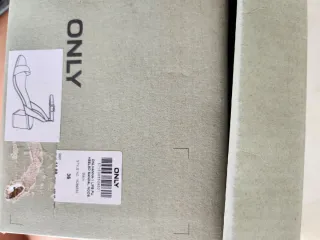 Sandalias tacón negras