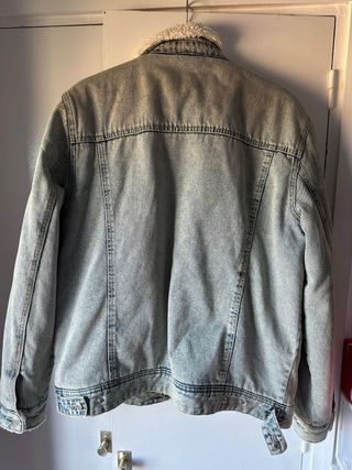 Abrigo vaquero con borrego