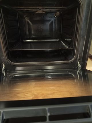 Vitrocerámica y horno Zanussi