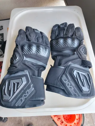 Guantes Moto Five con protección