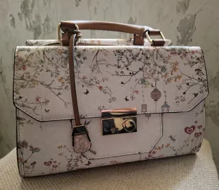 Bolso Parfois floral blanco