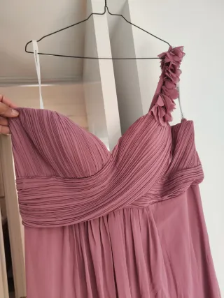 Vestido de fiesta rosa invitada