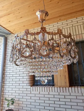 Lámpara de latón y cristal plateada