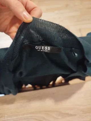 Jersey verde azulado cuello pico