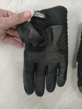 Guantes Moto Alpinestars Negros.