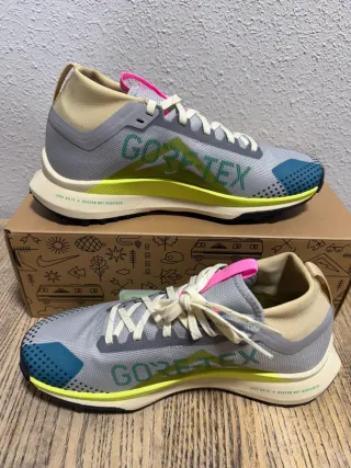 Nike React Pegasus Trail 4 Gore-Tex talla 40,5