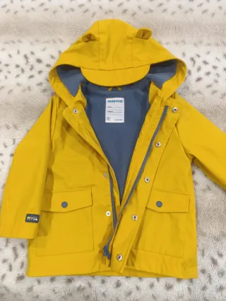 Chaqueta impermeable bebé 92cm Mayoral
